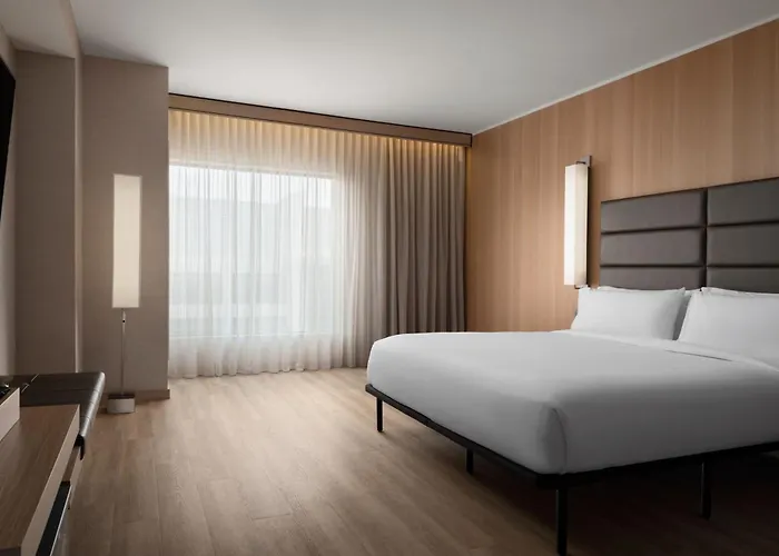 Ac By Marriott Downtown 3*