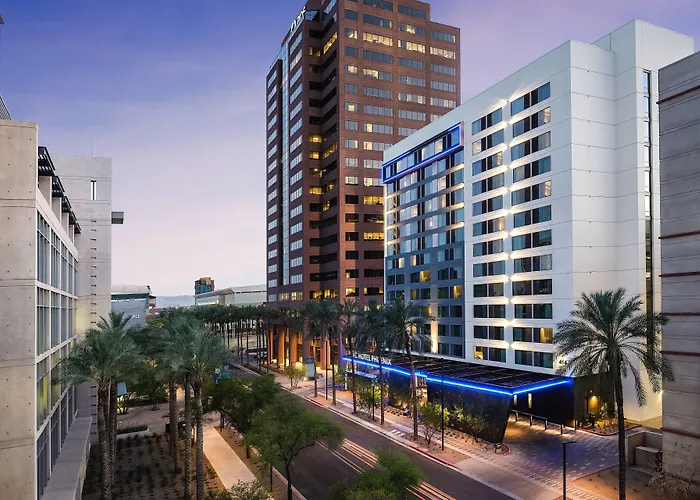 Hotel Ac By Marriott Downtown Phoenix