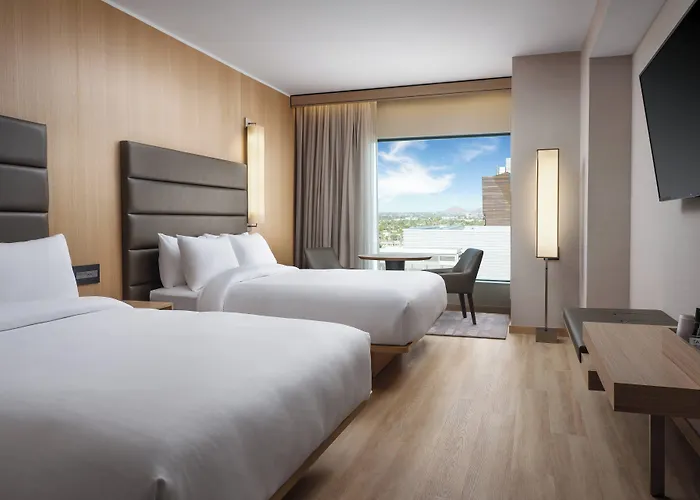 Ac By Marriott Downtown 3*
